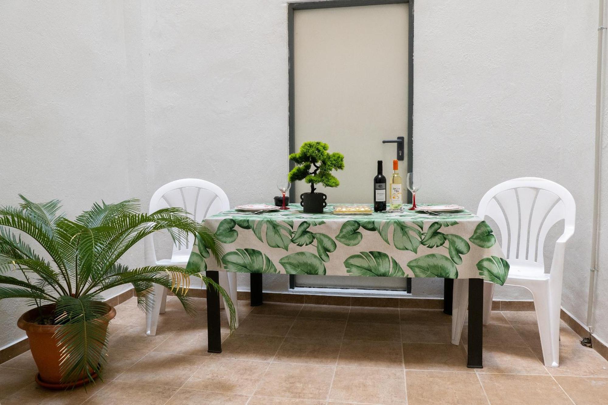 Apartamento Turistico Lux Center Valence Extérieur photo